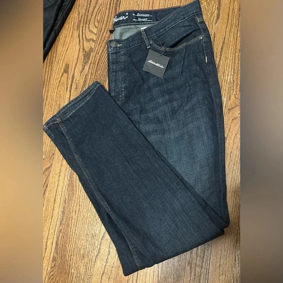 EDDIE BAUER Boyfriend Relaxed Button Fly Ladies Specially Dyed Dark Jean Sz T20 - Picture 5 of 10